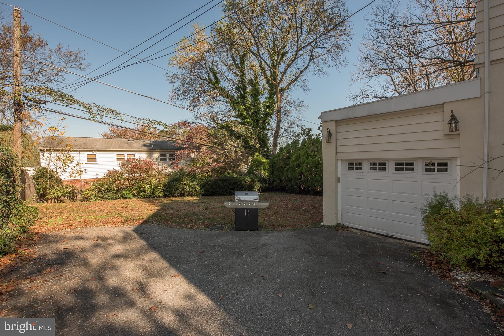 19 West Amherst Road Bala Cynwyd, PA 19004 - Photo 31 of 34 Garage