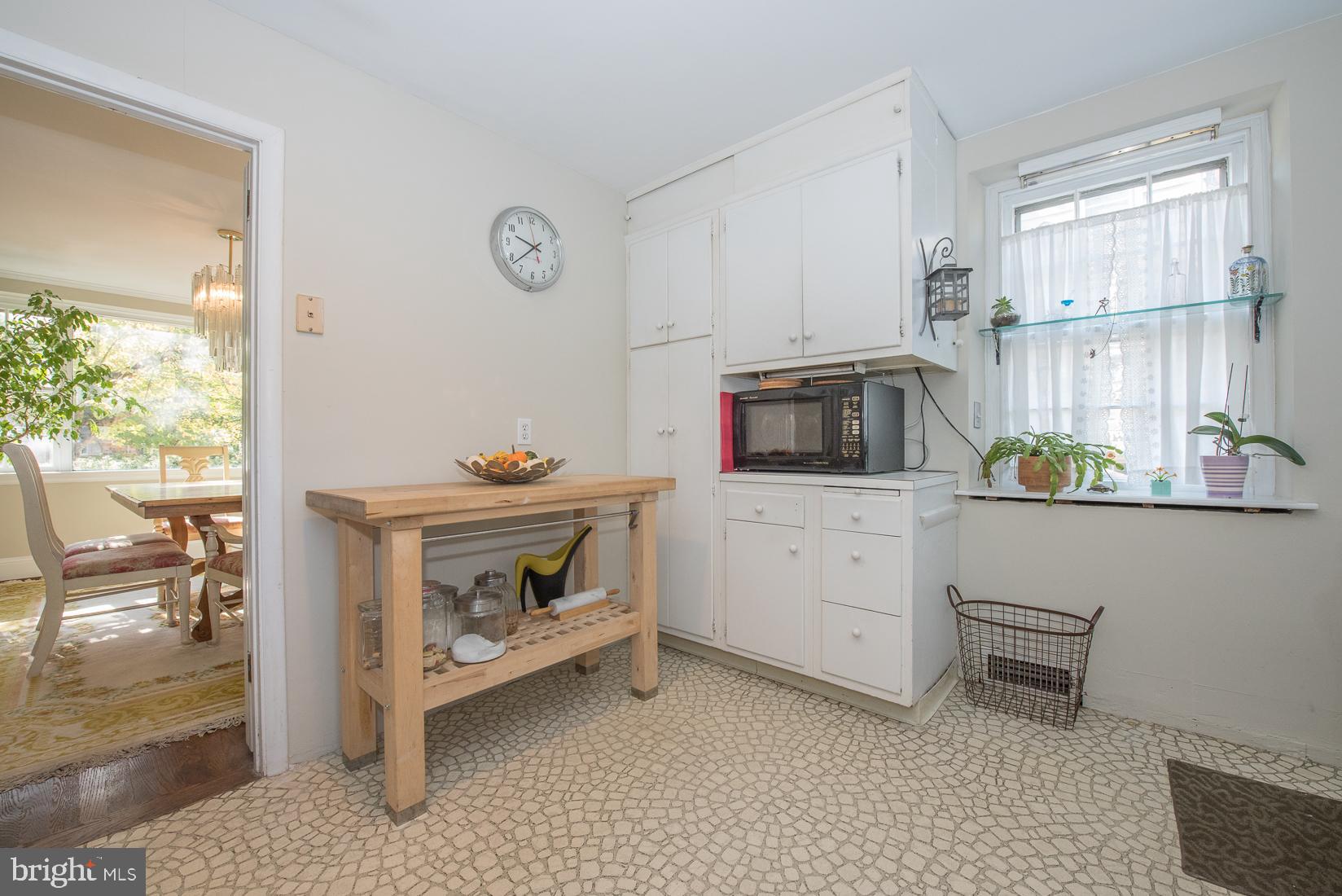 19 West Amherst Road Bala Cynwyd, PA 19004 - Photo 10 of 34 Kitchen