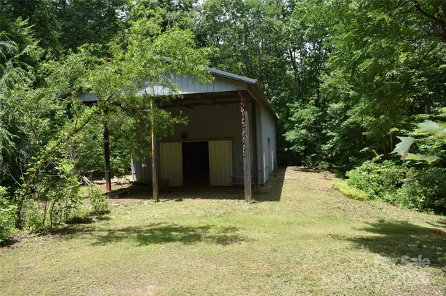 $289,000 | 50 Firefly Spgs Lane, Candler, NC 28715