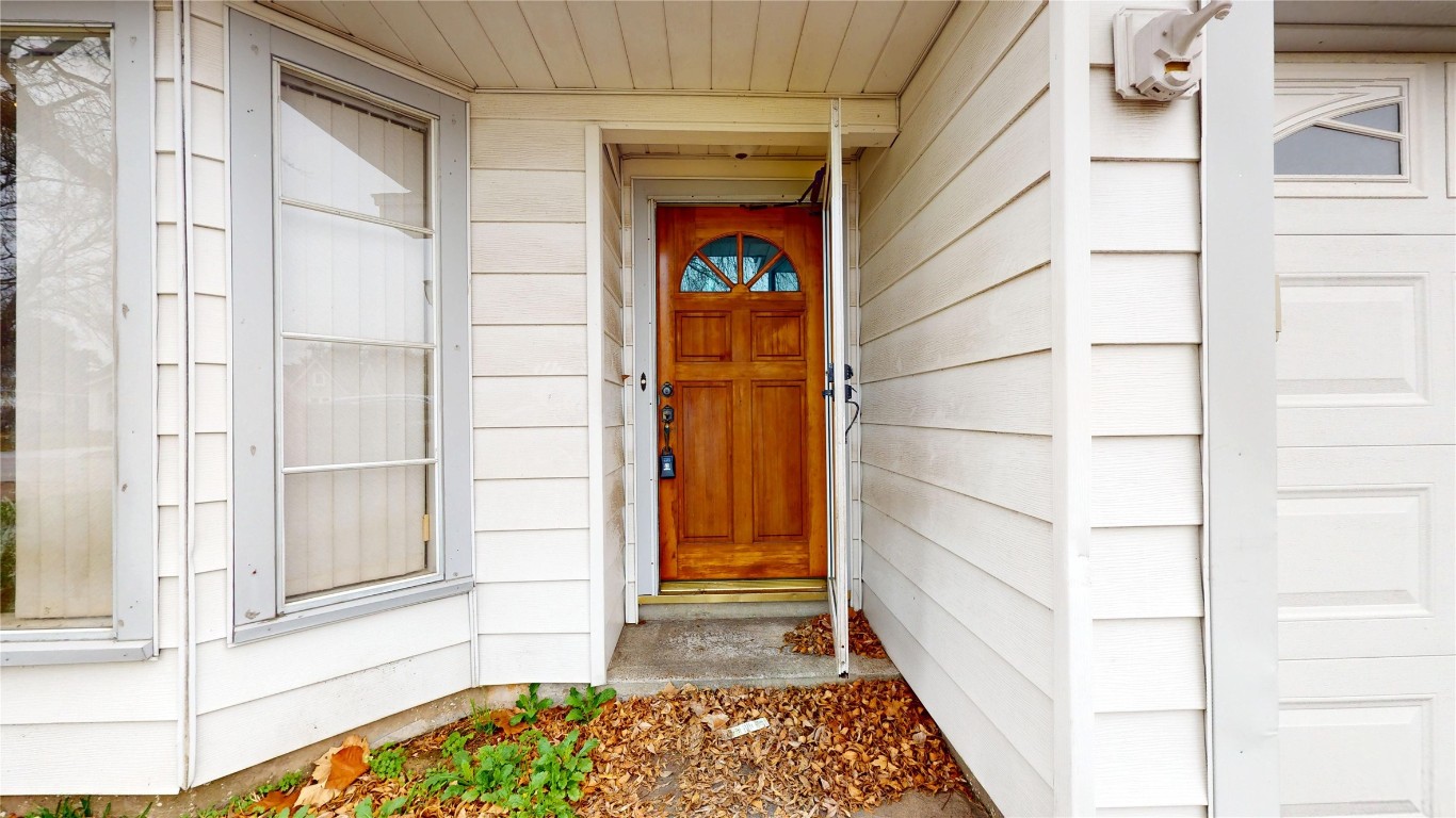 4709 Edison Street Houston, TX 77009 - Photo 3 of 25