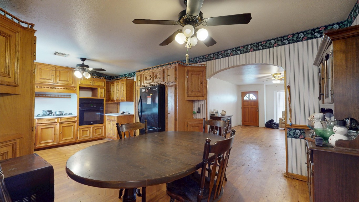 4709 Edison Street Houston, TX 77009 - Photo 8 of 25