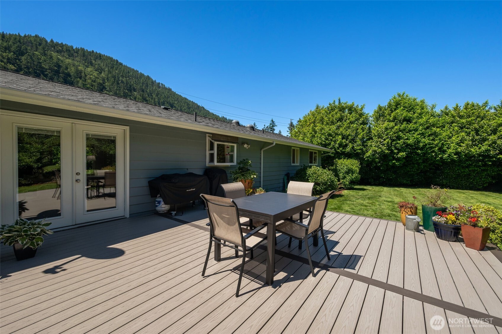 12328 Issaquah-Hobart Road Southeast Issaquah, WA 98027 - Photo 26 of 40