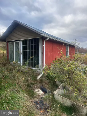 $600,000 | 18493 Amberson Road, Spring Run, PA 17262