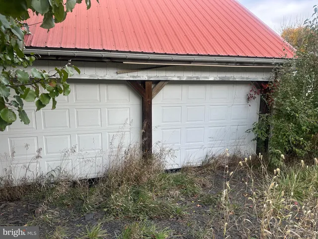 $600,000 | 18493 Amberson Road, Spring Run, PA 17262