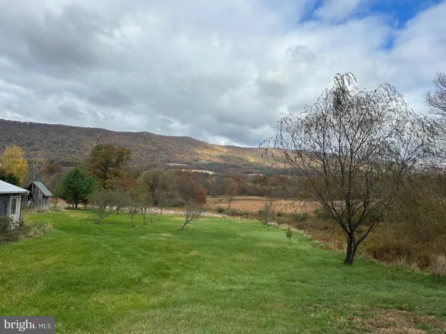 $600,000 | 18493 Amberson Road, Spring Run, PA 17262