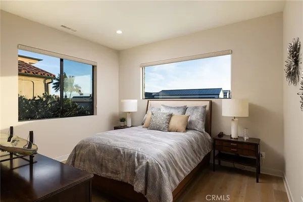 $7,995,000 | 1430 Dolphin Terrace, Corona del Mar, CA 92625
