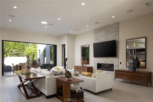 $7,995,000 | 1430 Dolphin Terrace, Corona del Mar, CA 92625