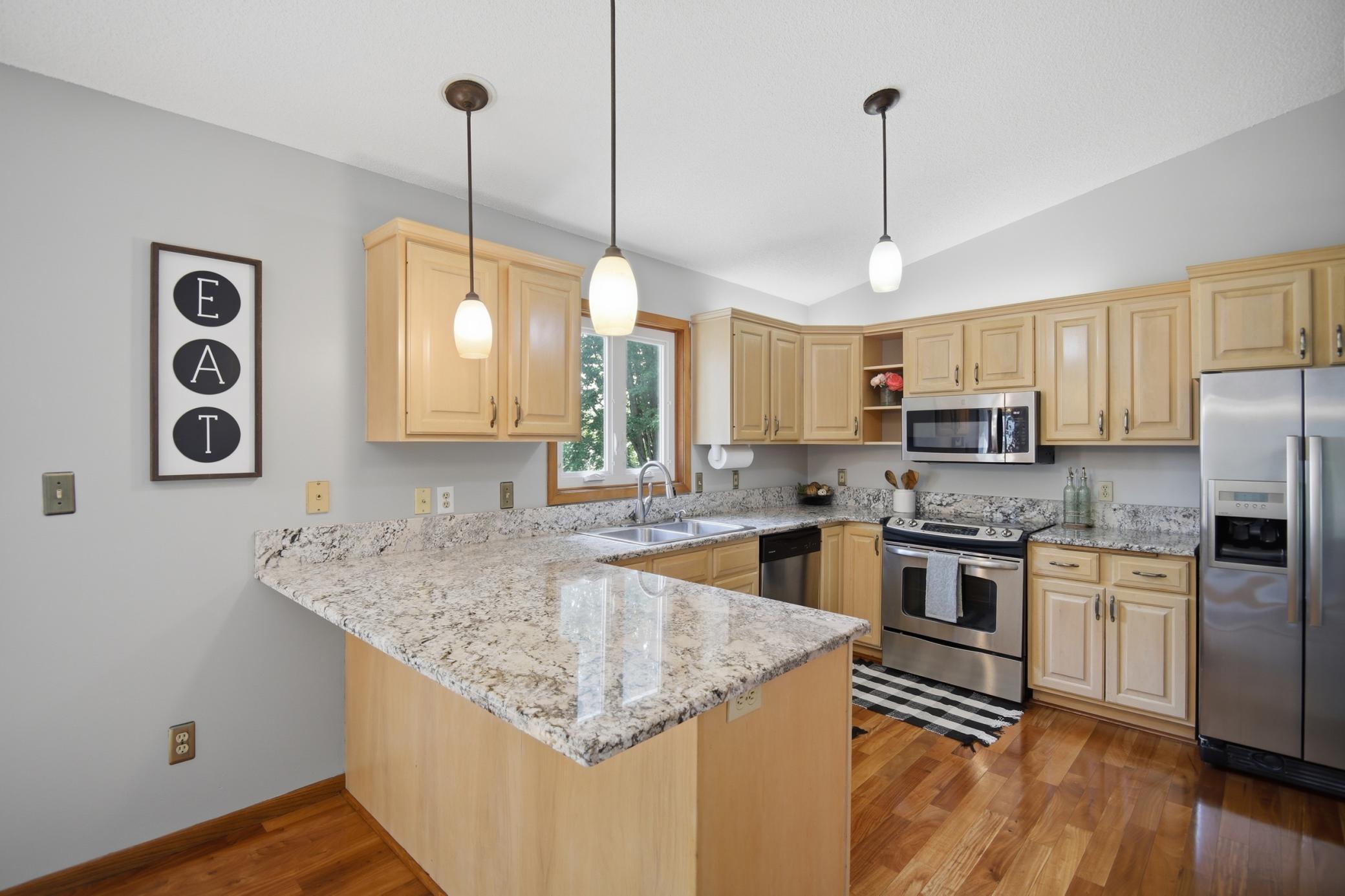 2305 13th Street Southwest Austin, MN 55912 - Photo 10 of 48