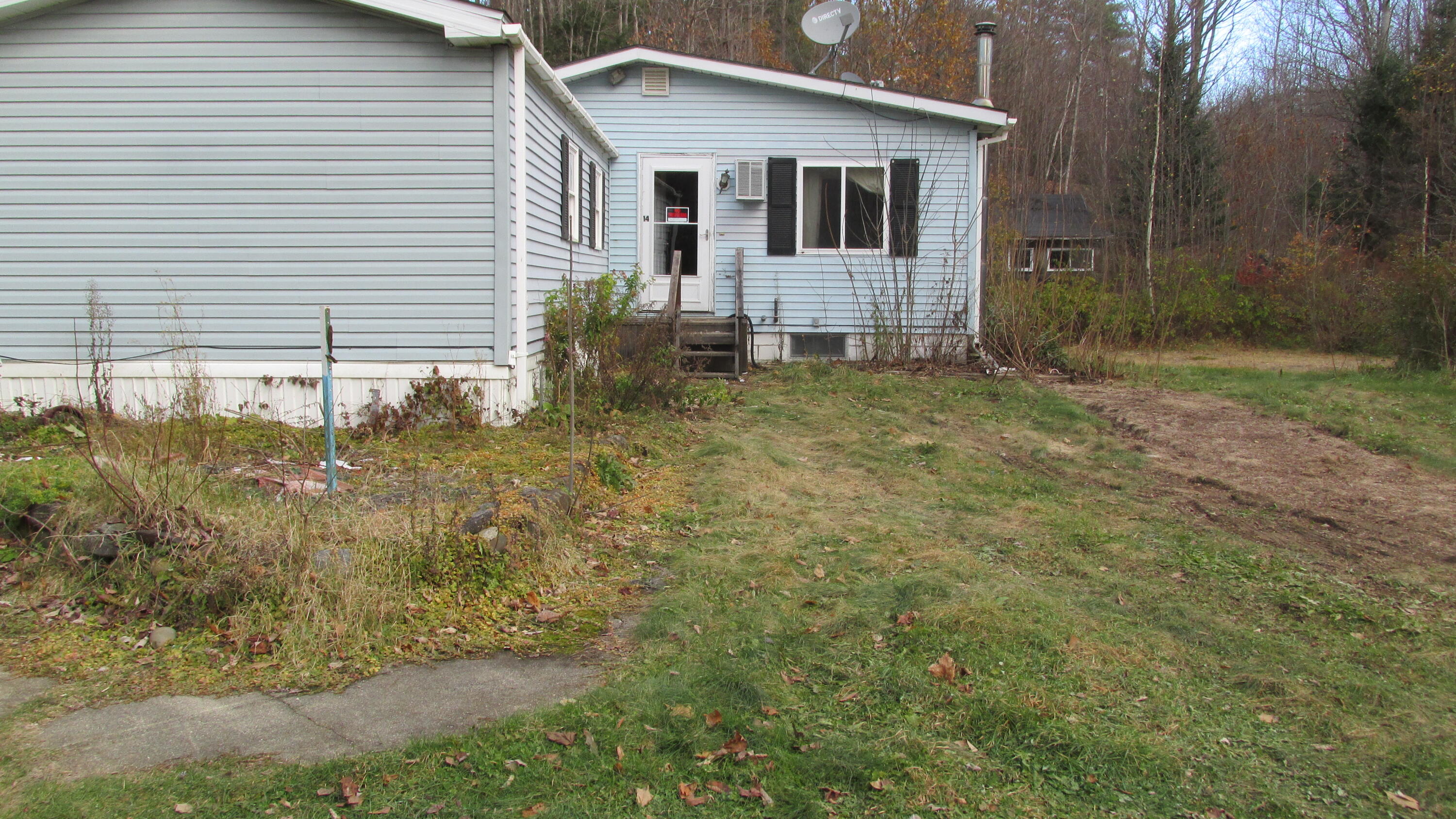 14 Gordon Road Wilton, ME 04294 - Photo 6 of 29 Front right