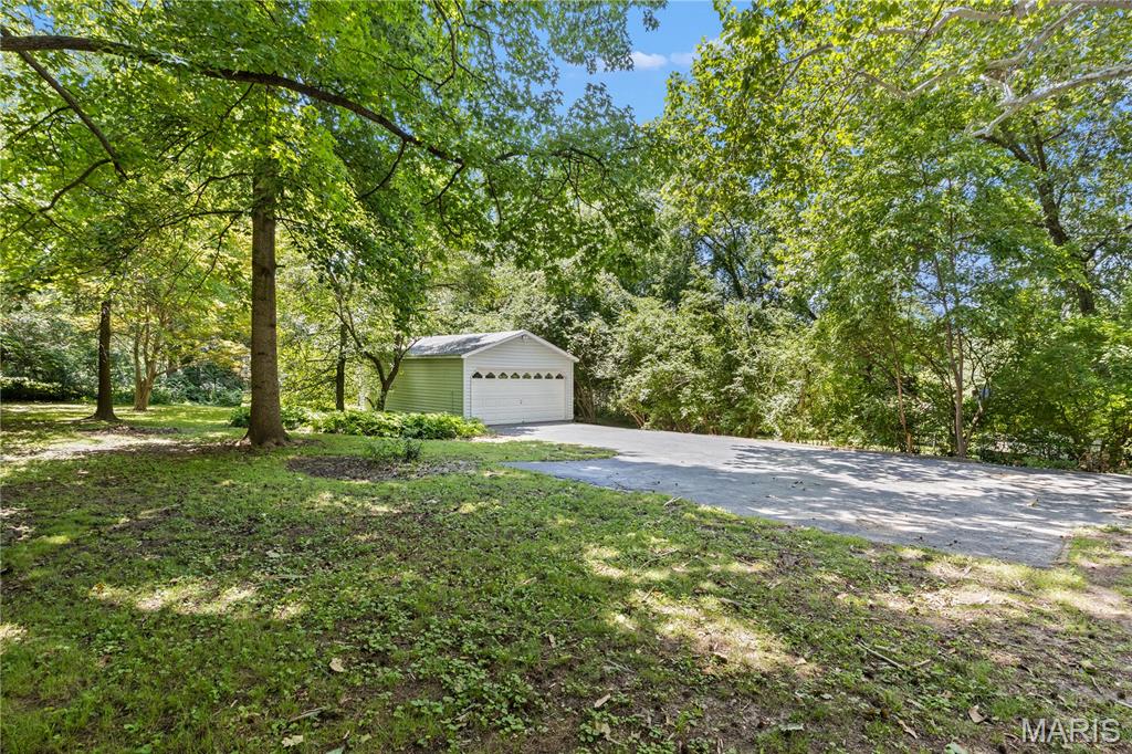 502 Carson Road St. Louis, MO 63135 - Photo 5 of 28