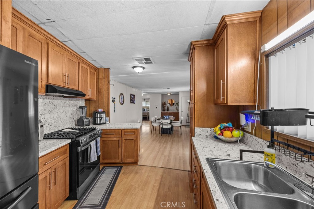 23301 Ridge Rte Drive, Unit 109 Laguna Hills, CA 92653 - Photo 24 of 46
