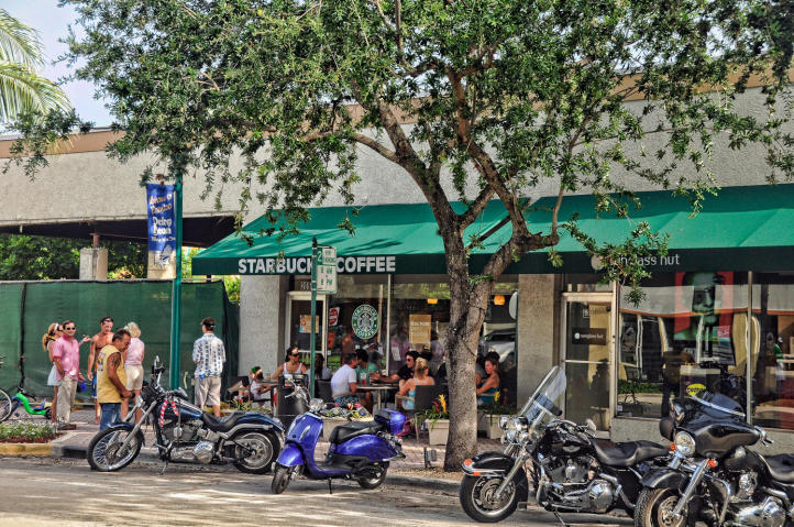 2901 Fiore Way, Unit 103 Delray Beach, FL 33445 - Photo 18 of 29