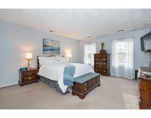 3 Richardson Road Burlington, MA 01803 - Photo 18 of 29 Gallery Image 18