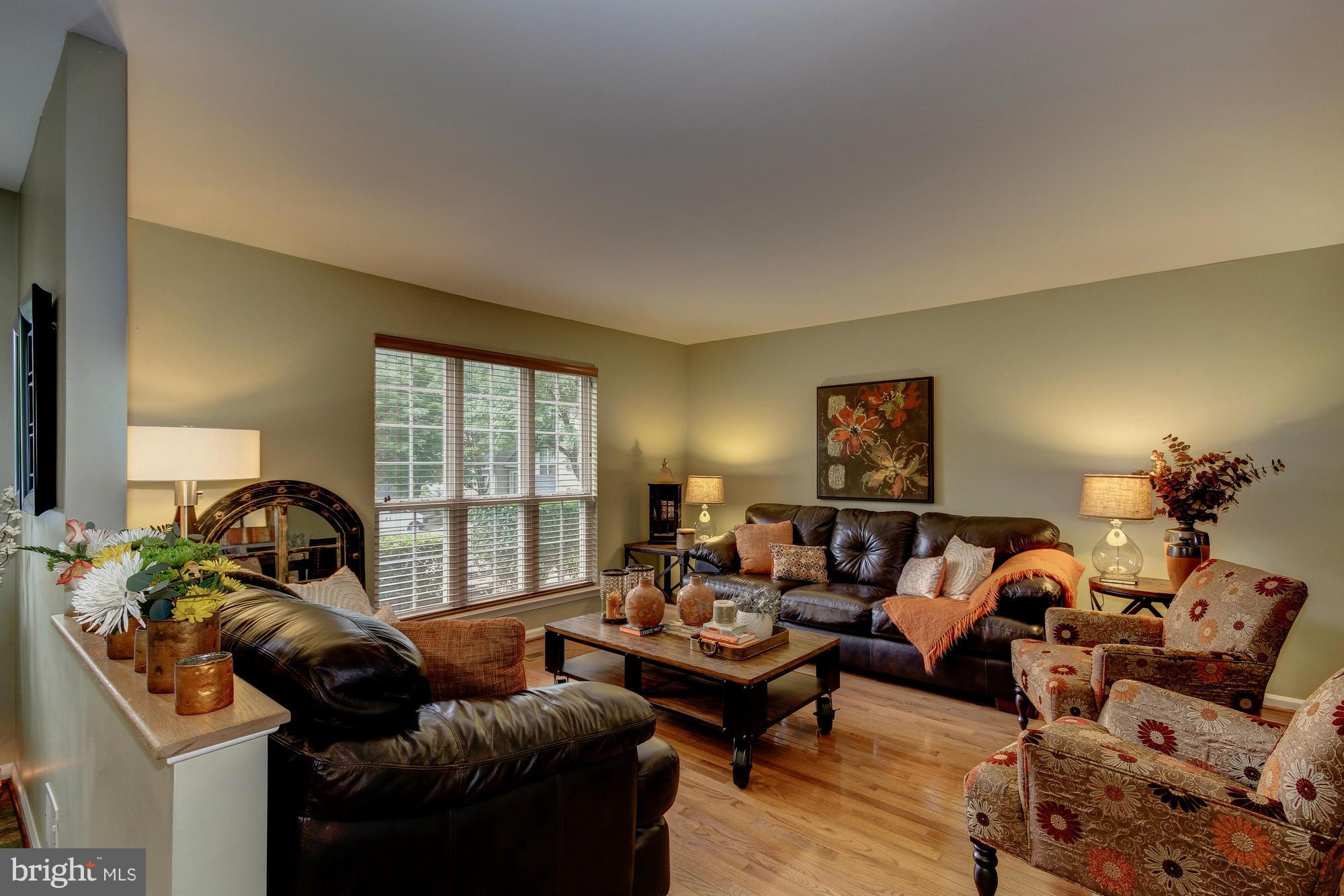 6162 Good Hunters Ride Columbia, MD 21045 - Photo 5 of 30 a living room with furniture and a window