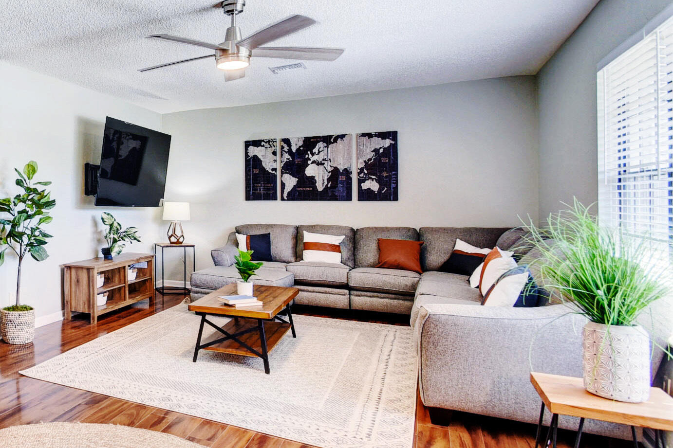 12073 Old Country Road North Wellington, FL 33414 - Photo 12 of 75 06_house (6) 2