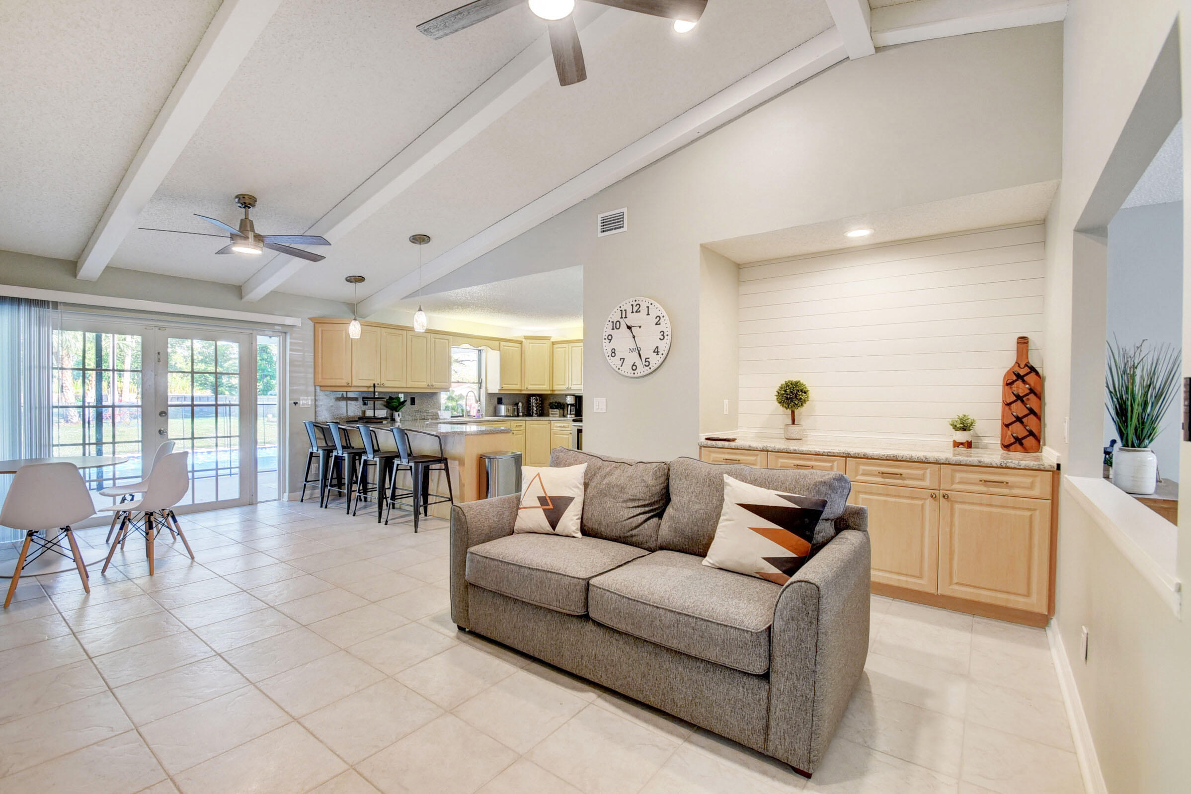 12073 Old Country Road North Wellington, FL 33414 - Photo 22 of 75 19_house (19) e