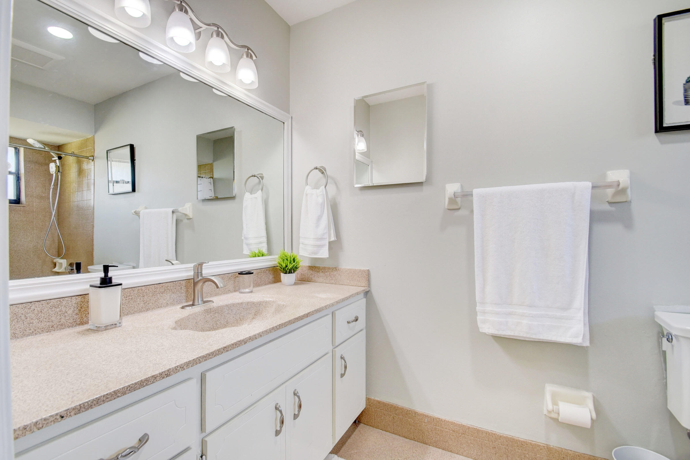 12073 Old Country Road North Wellington, FL 33414 - Photo 33 of 75 30_house (30) e