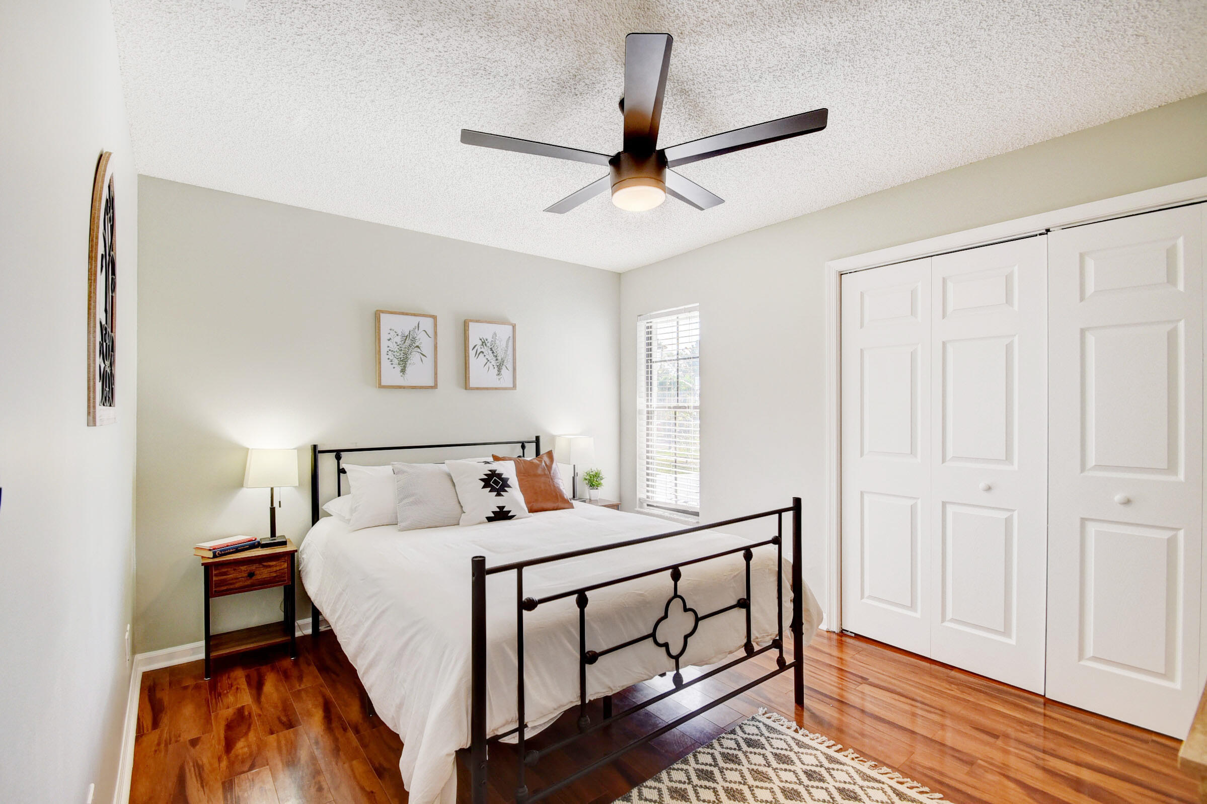 12073 Old Country Road North Wellington, FL 33414 - Photo 35 of 75 32_house (32) e