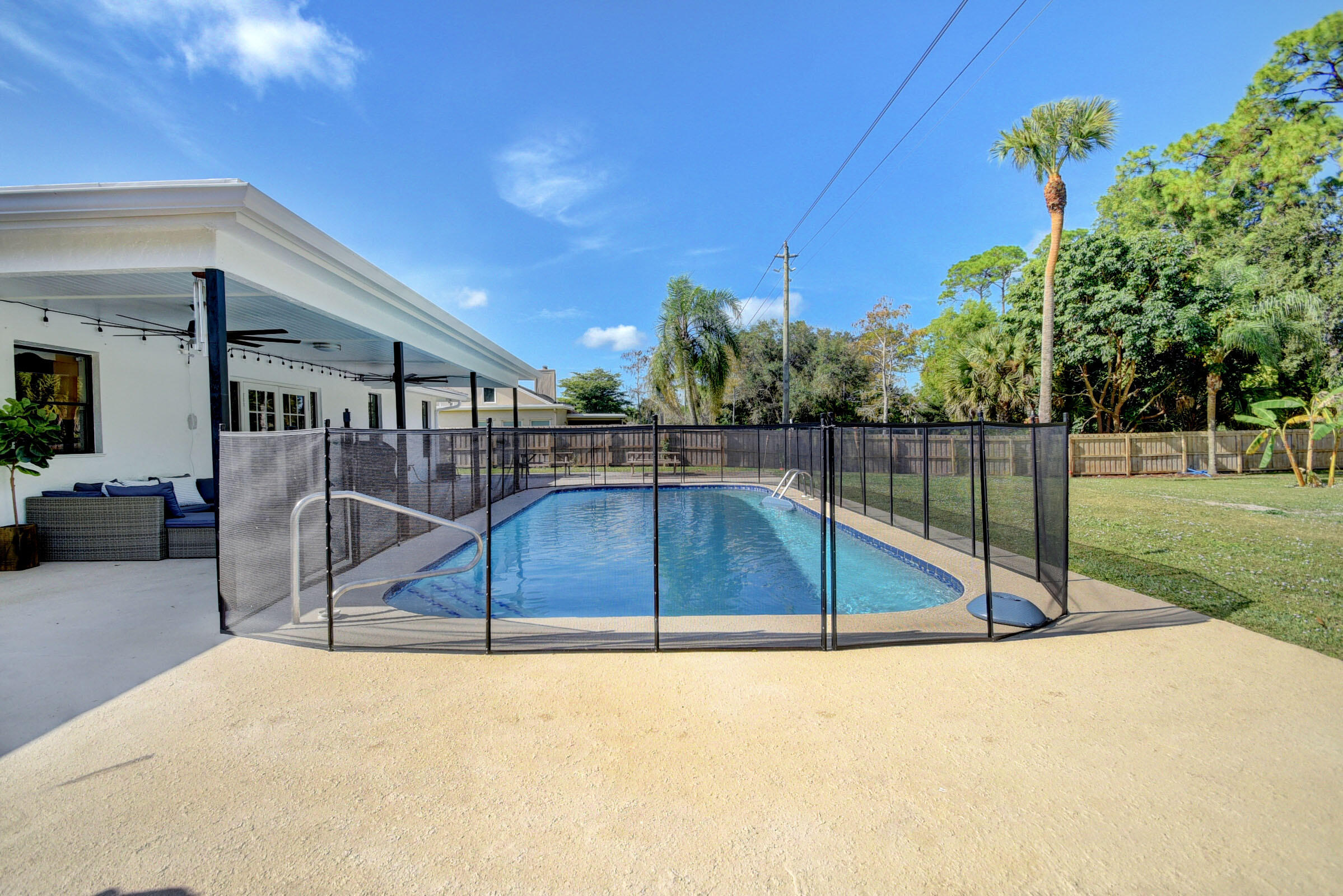 12073 Old Country Road North Wellington, FL 33414 - Photo 48 of 75 51_house (51)