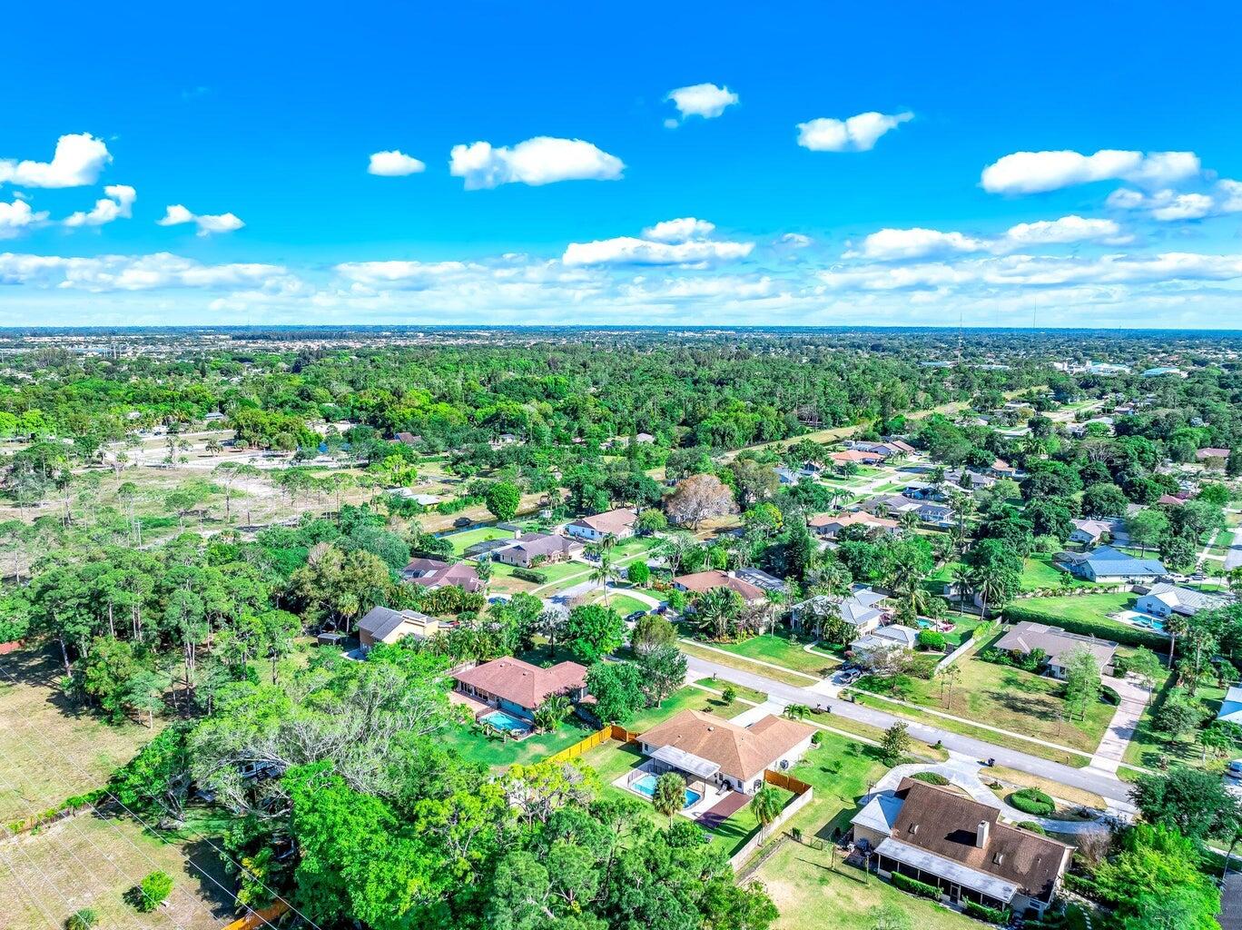 12073 Old Country Road North Wellington, FL 33414 - Photo 62 of 75 20240515011049819556000000-o