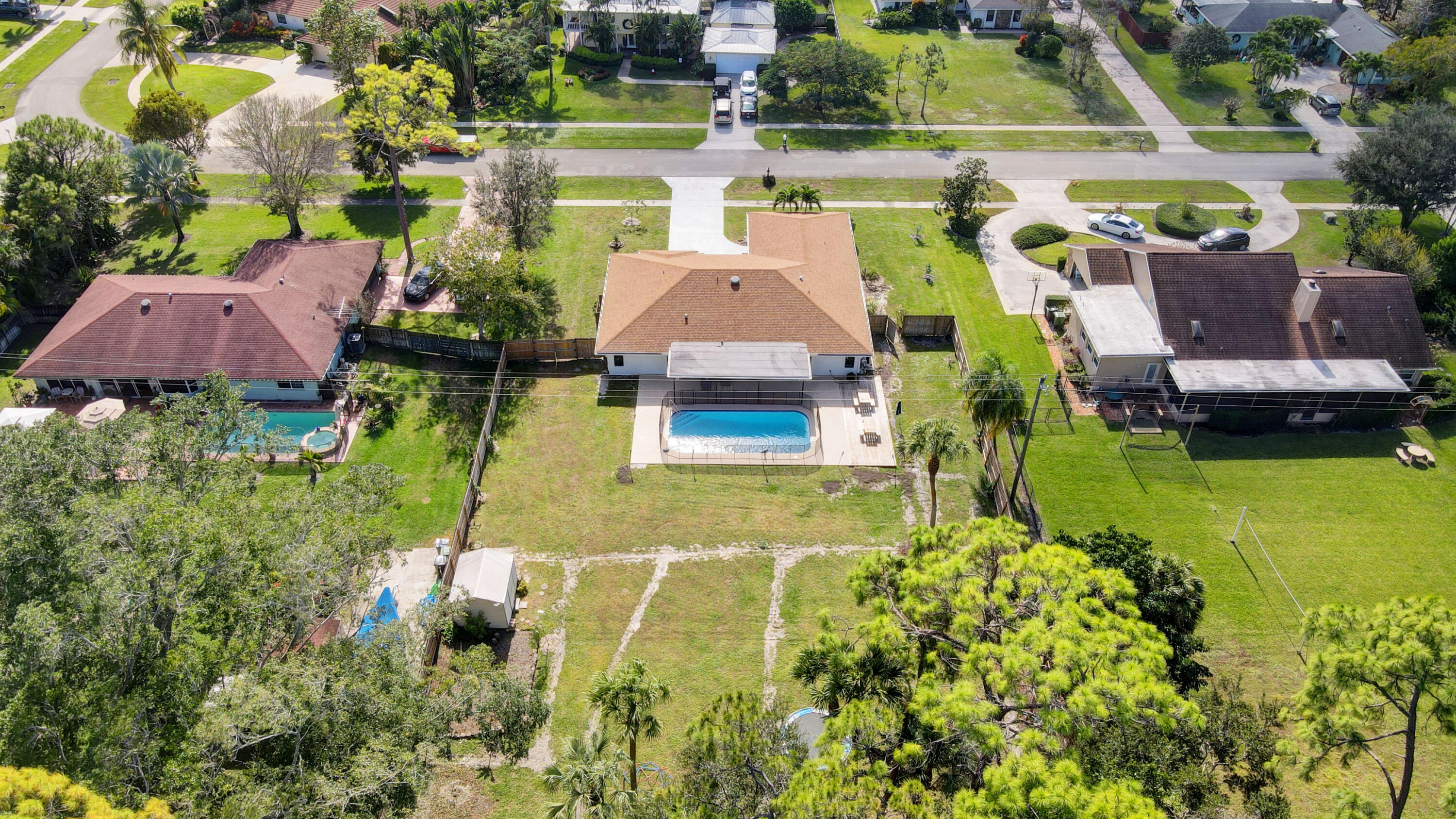 12073 Old Country Road North Wellington, FL 33414 - Photo 74 of 75 64_house air (13)