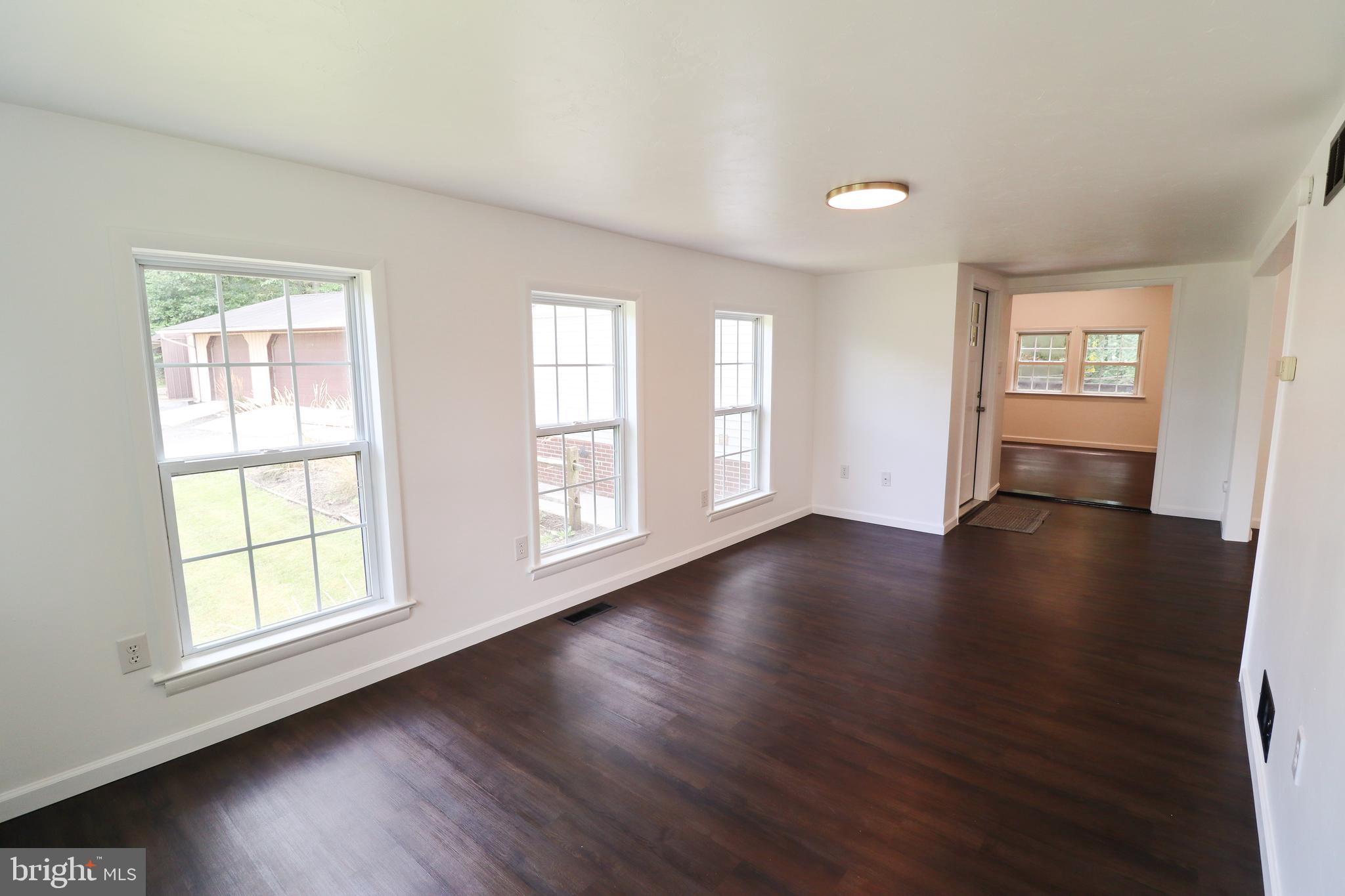 9010 Maple Grove Road Abbottstown, PA 17301 - Photo 10 of 57