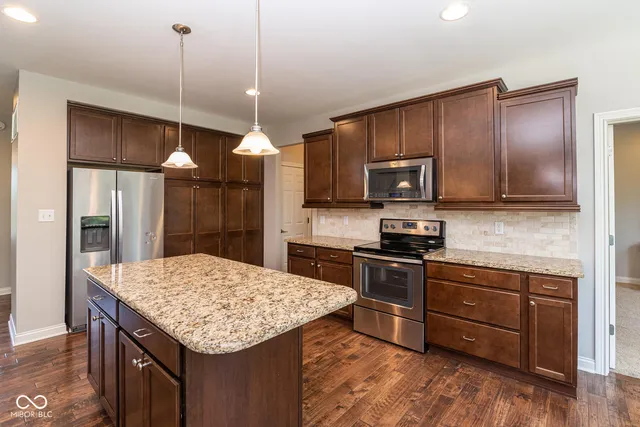 $6,000 | 10599 Geist View Drive, McCordsville, IN 46055