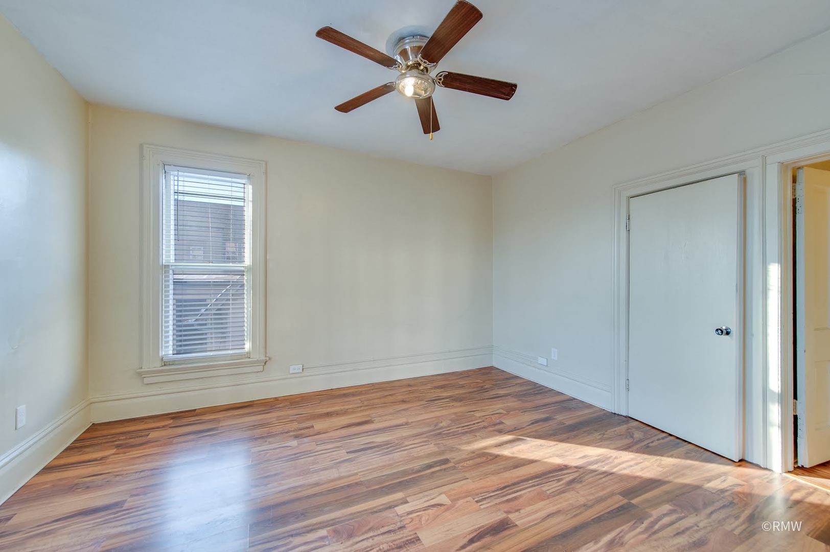 325 East Chicago Street, Unit 2 Elgin, IL 60120 - Photo 6 of 13