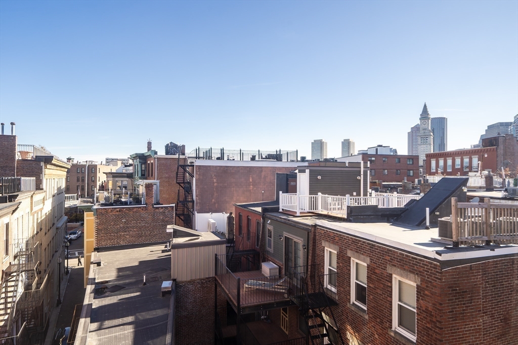 19 Wiget Street, Unit 505 Boston, MA 02113 - Photo 23 of 25