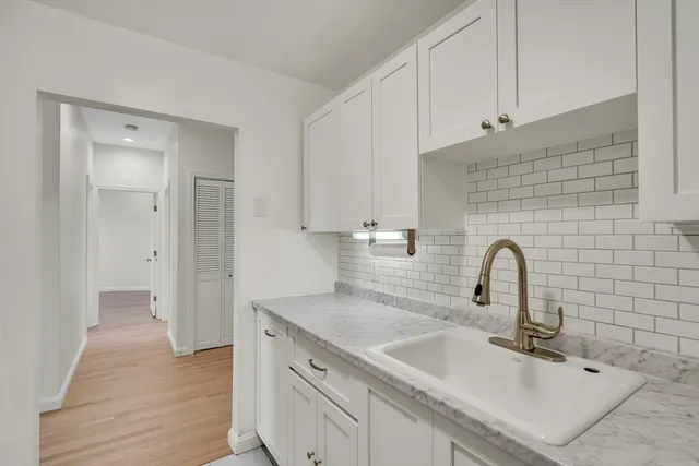 $3,875 | 19 Wiget Street, Unit 505, Boston, MA 02113