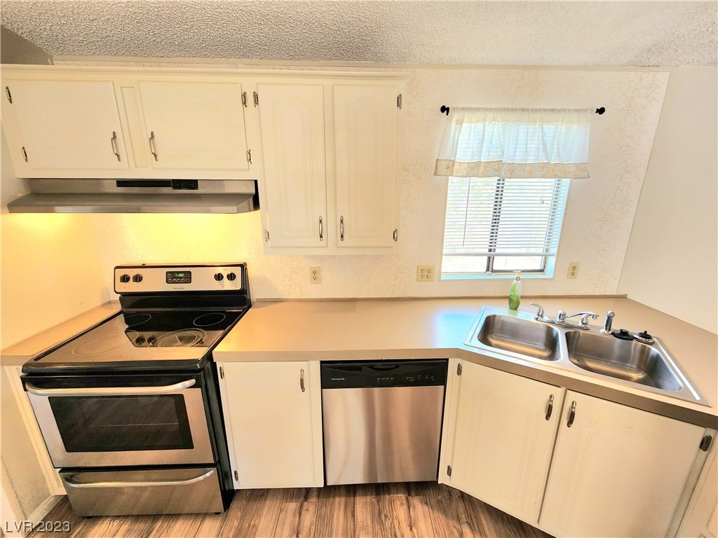 901 Gold Point Road Pahrump, NV 89060 - Photo 12 of 31 Gallery Image 12