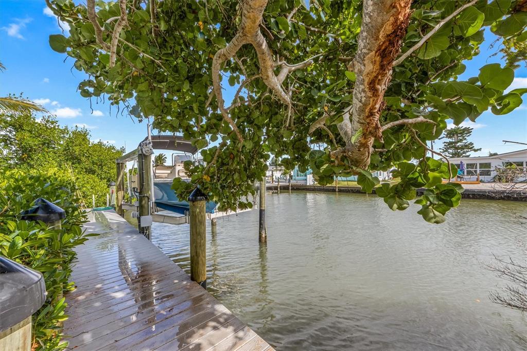 505 65th Street Holmes Beach, FL 34217 - Photo 49 of 64