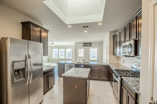 $2,300 | 1407 Wheatland Terrace Lane, Missouri City, TX 77459