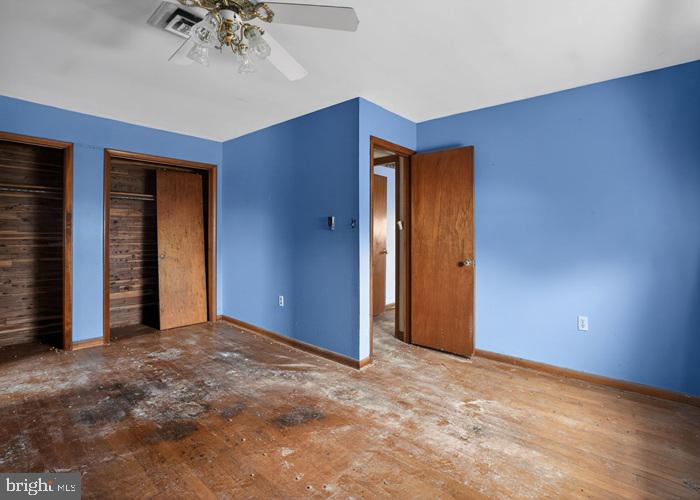 4802 Railroad Avenue Rhodesdale, MD 21659 - Photo 13 of 18 a view of an empty room with a window