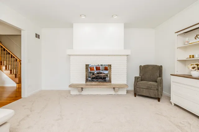 $499,999 | 481 Pleasant Hill Road, Frankfort, IL 60423