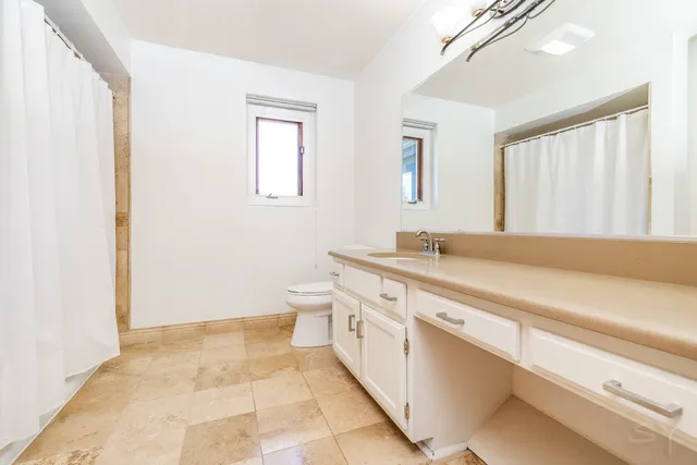 $499,999 | 481 Pleasant Hill Road, Frankfort, IL 60423