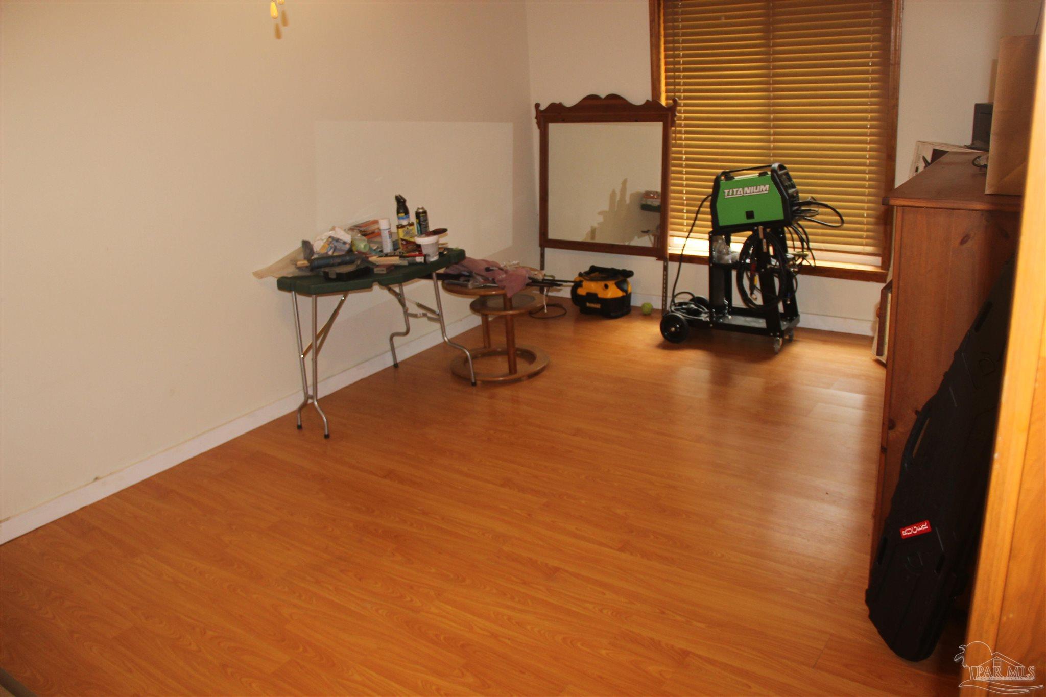 5118 Black Road Milton, FL 32583 - Photo 14 of 19 Gallery Image 14