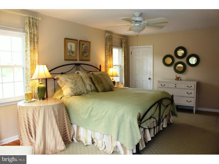 270 Lawrence Lane Wayne, PA 19087 - Photo 17 of 25 Bedroom - Main