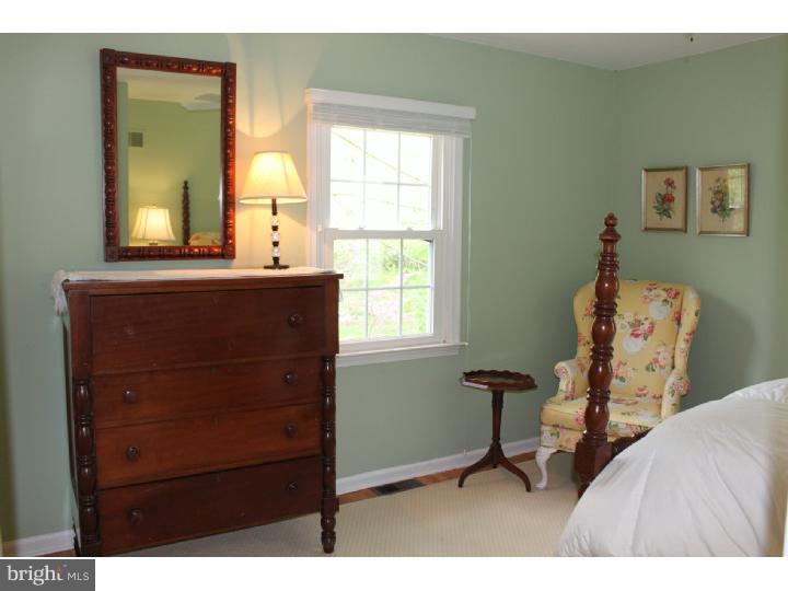 270 Lawrence Lane Wayne, PA 19087 - Photo 22 of 25 Bedroom 2