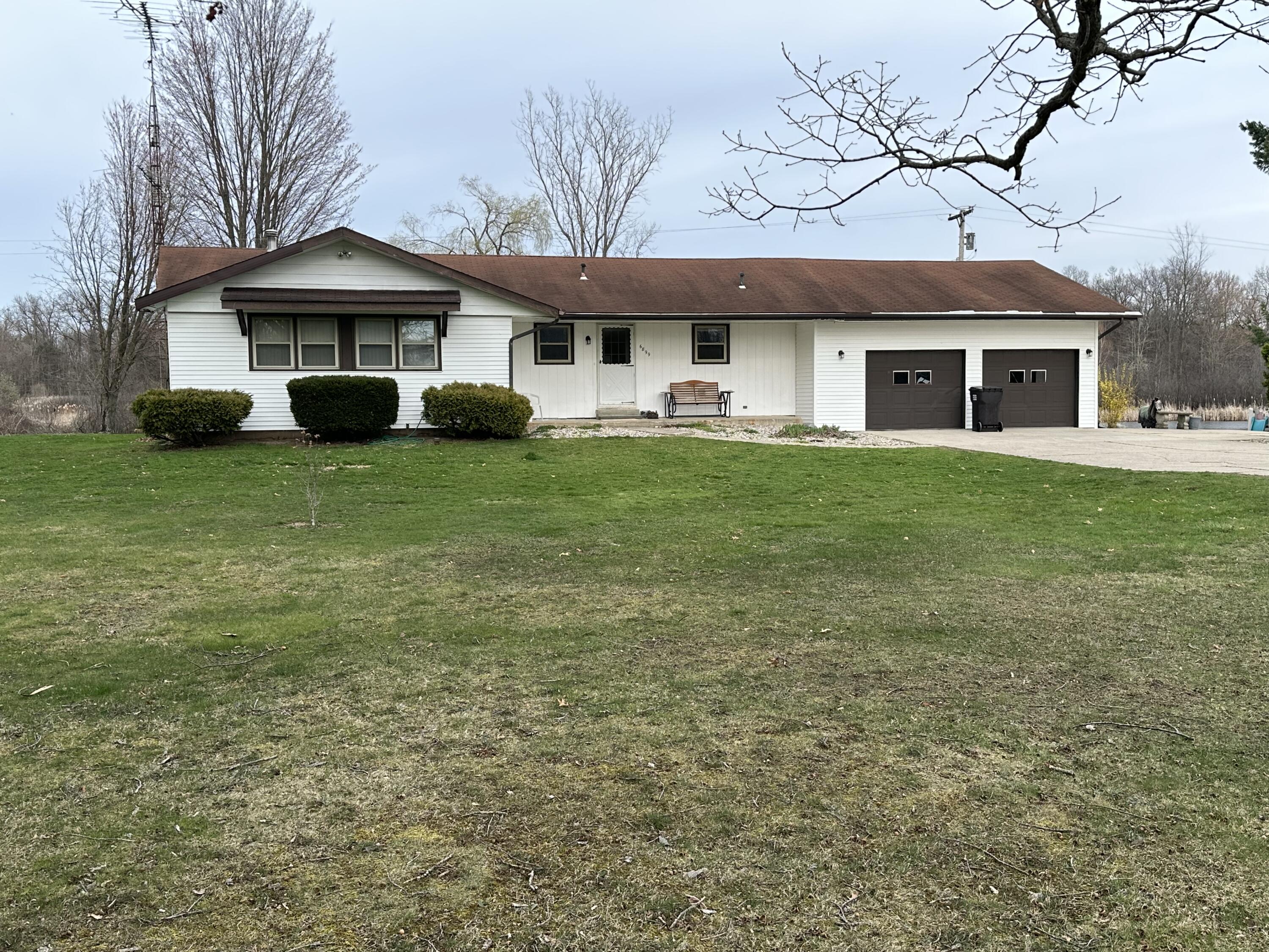 6899 Bennett Road Jackson, MI 49201 - Photo 3 of 43 BFC428E7-1C25-400D-95B4-1497F15D9076