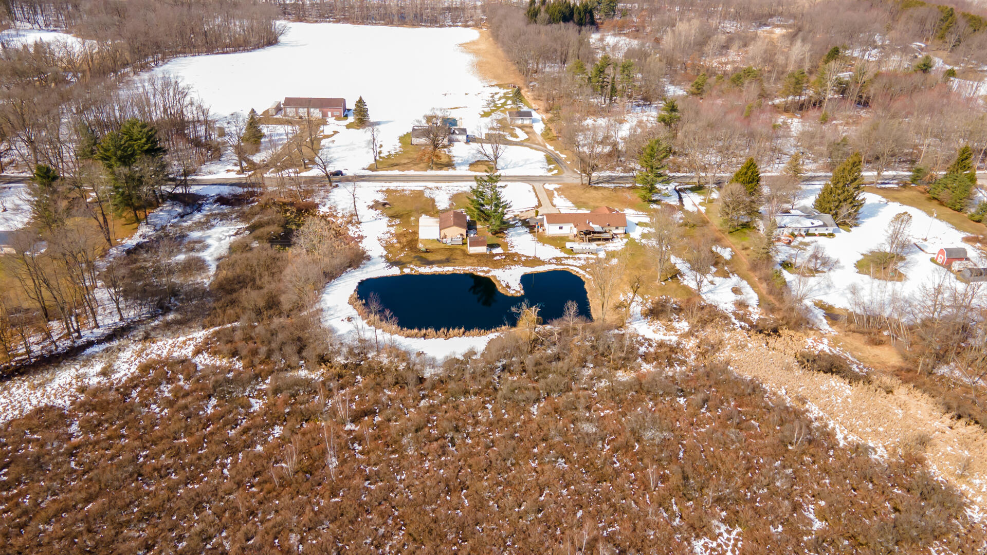 6899 Bennett Road Jackson, MI 49201 - Photo 9 of 43 6899Bennett05