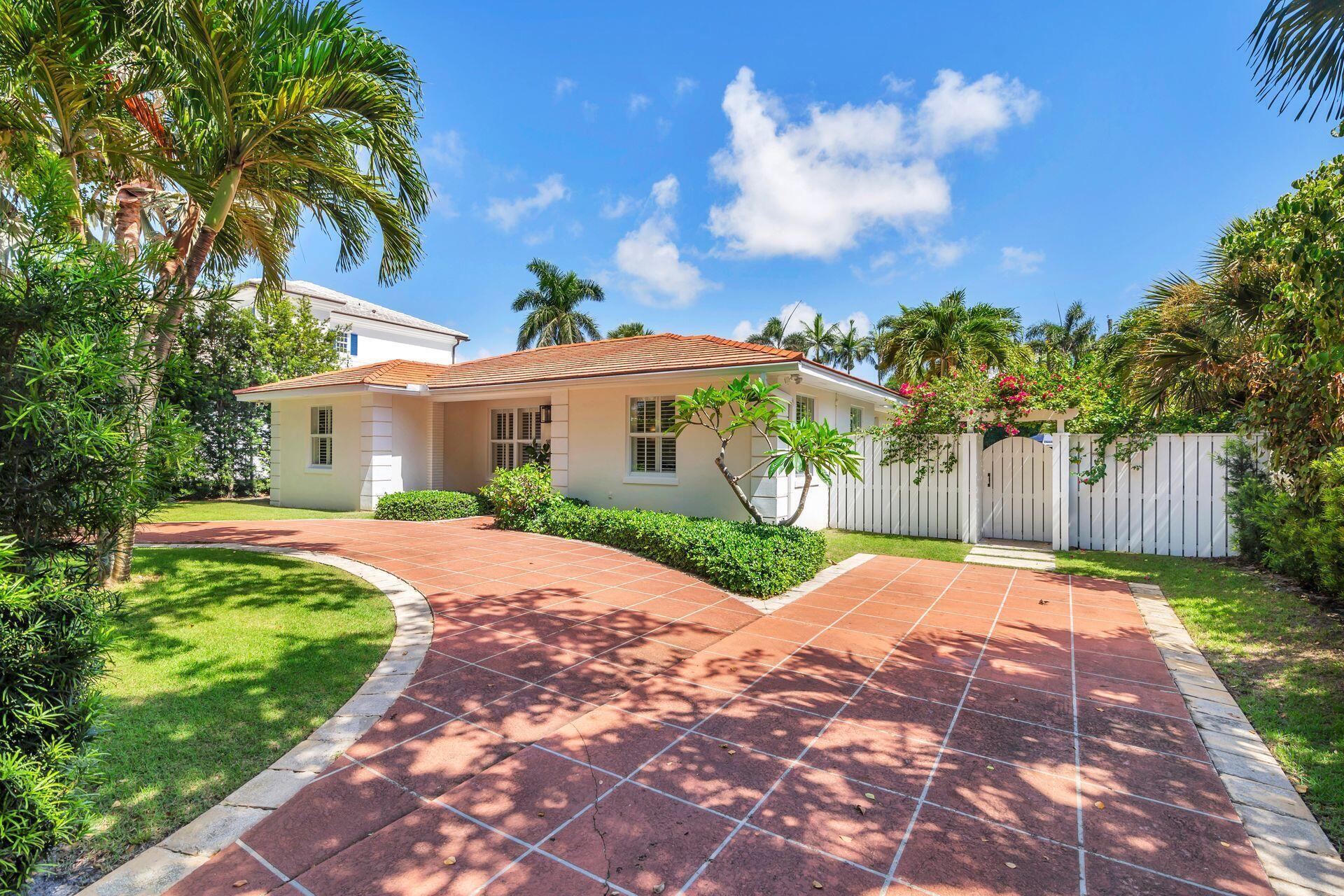 145 Seville Road West Palm Beach, FL 33405 - Photo 2 of 44 1