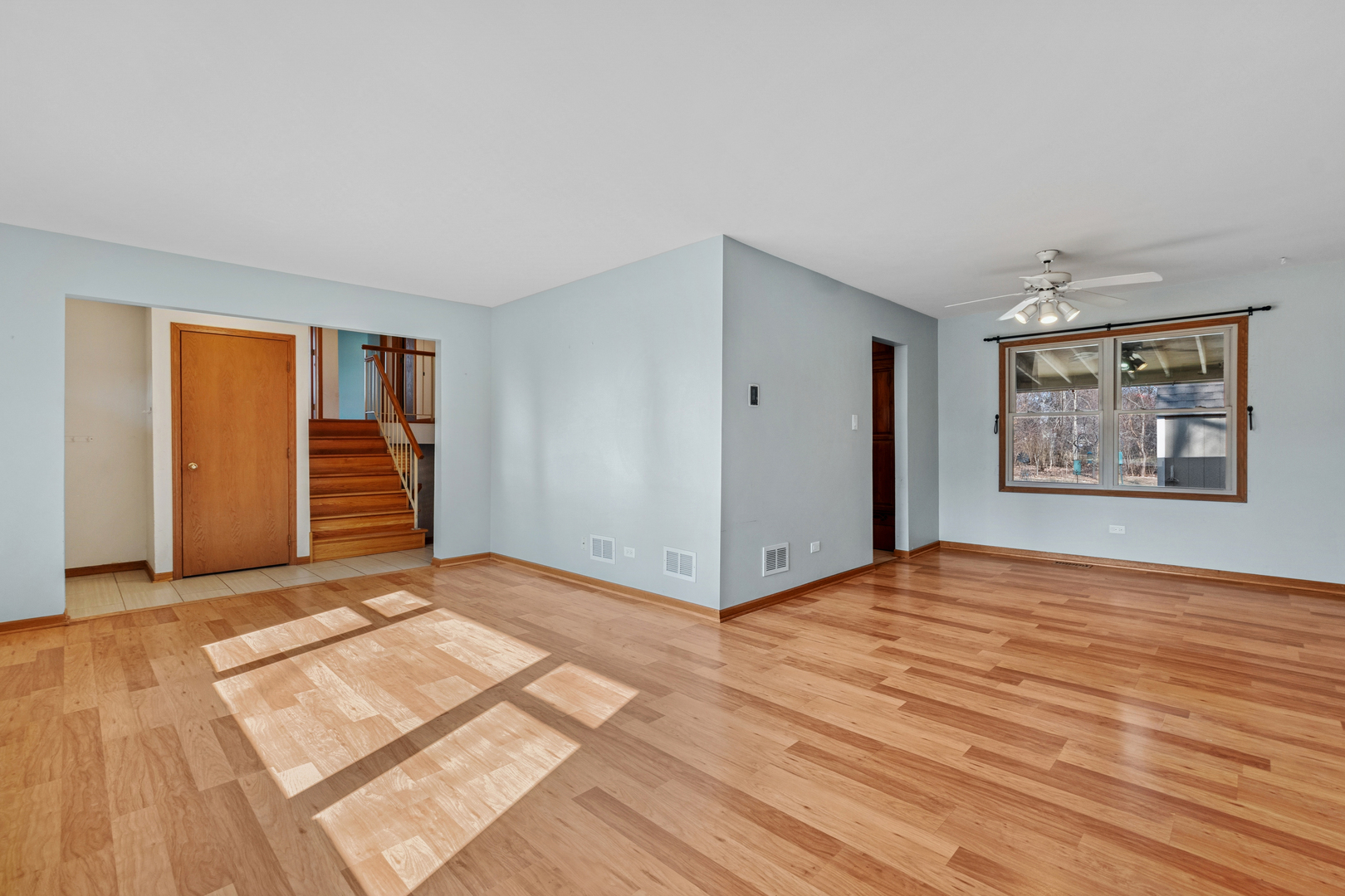 3900 West 155th Street Markham, IL 60428 - Photo 4 of 24