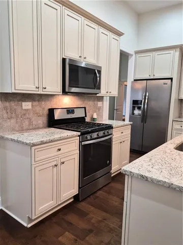 $579,000 | 289 Somerset Rose Lane, Sugar Hill, GA 30518