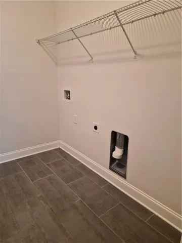 $579,000 | 289 Somerset Rose Lane, Sugar Hill, GA 30518