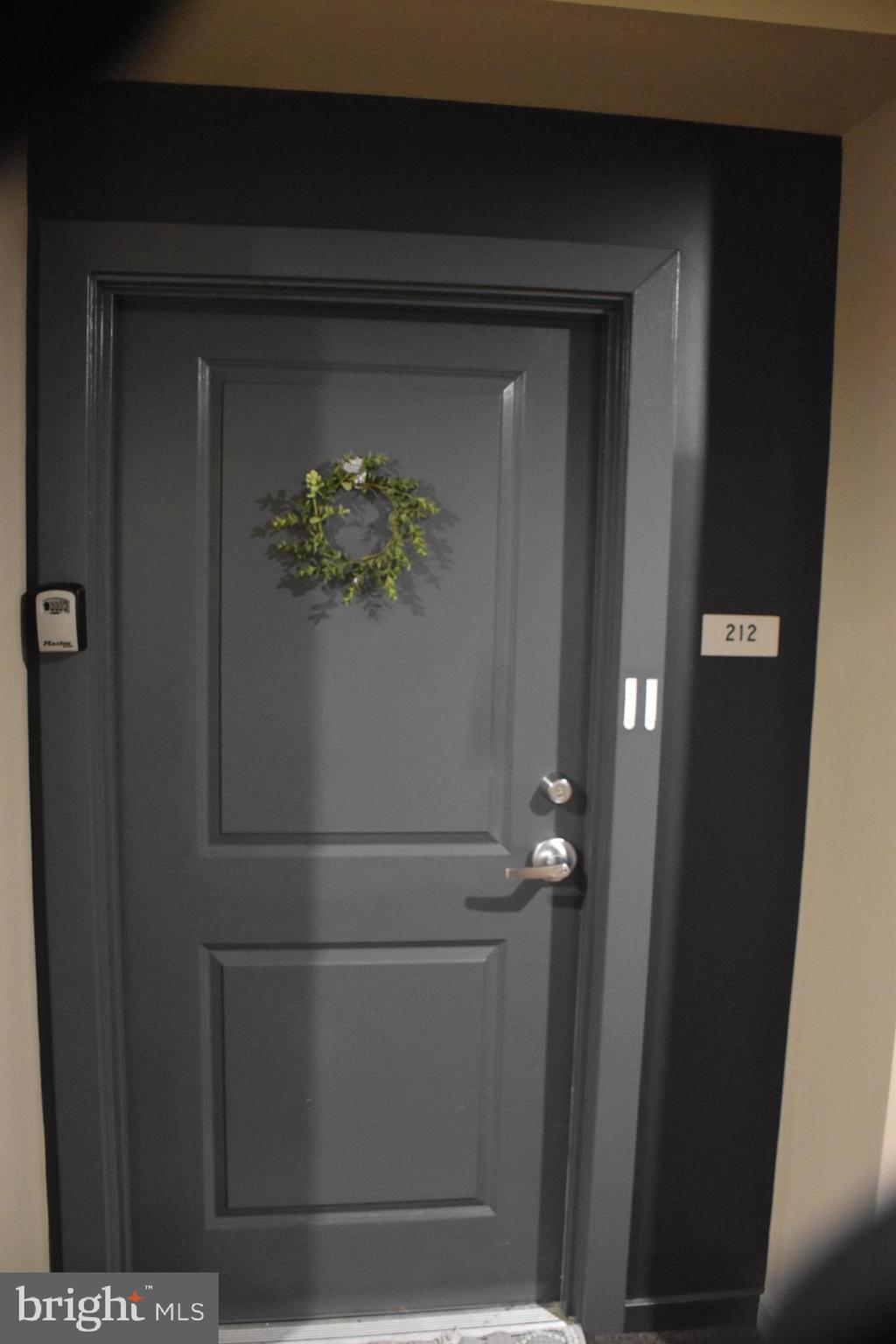 2007 Clipper Park Road, Unit 212 Baltimore, MD 21211 - Photo 27 of 33 a close view of door