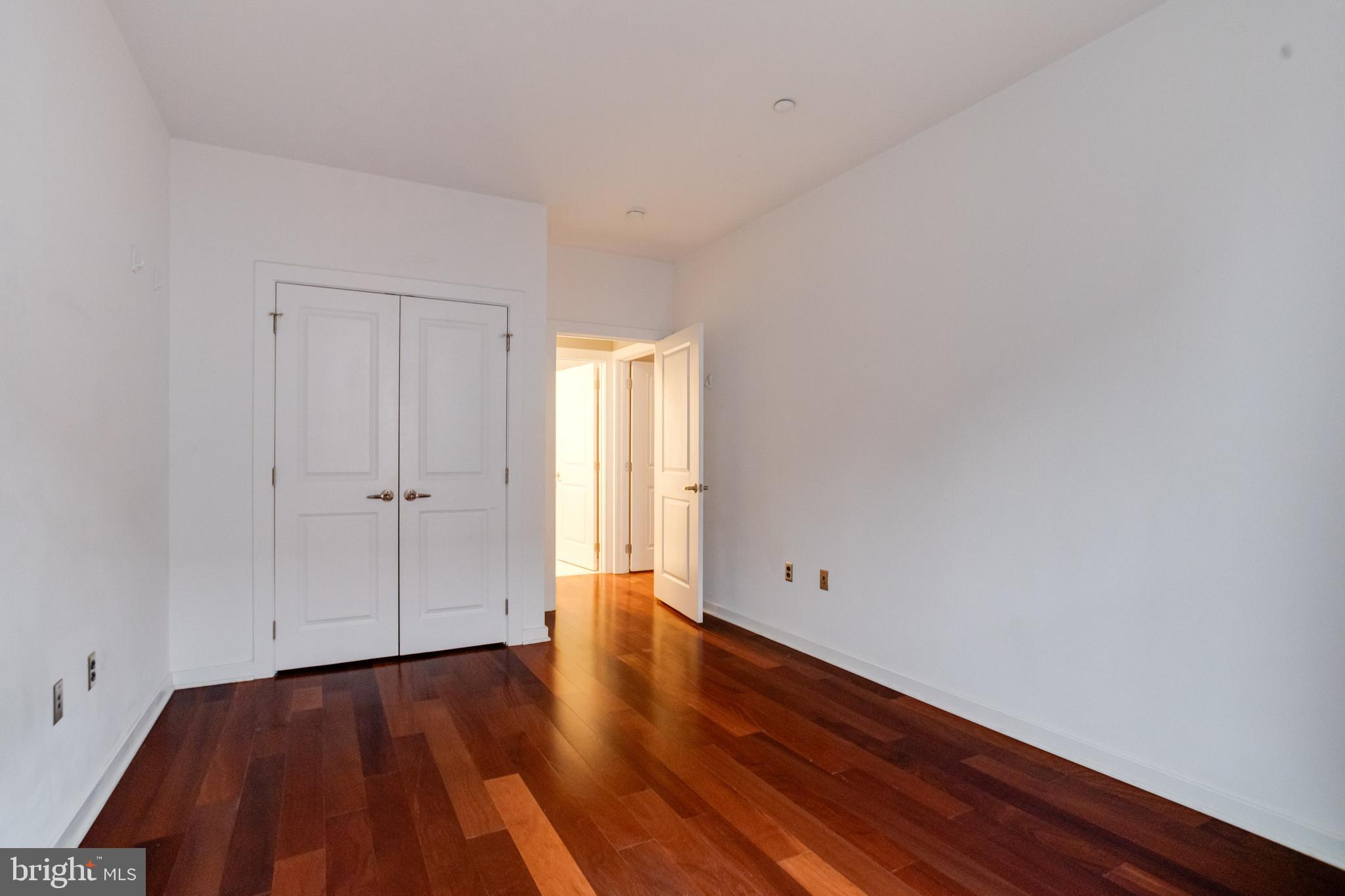 2007 Clipper Park Road, Unit 212 Baltimore, MD 21211 - Photo 34 of 45