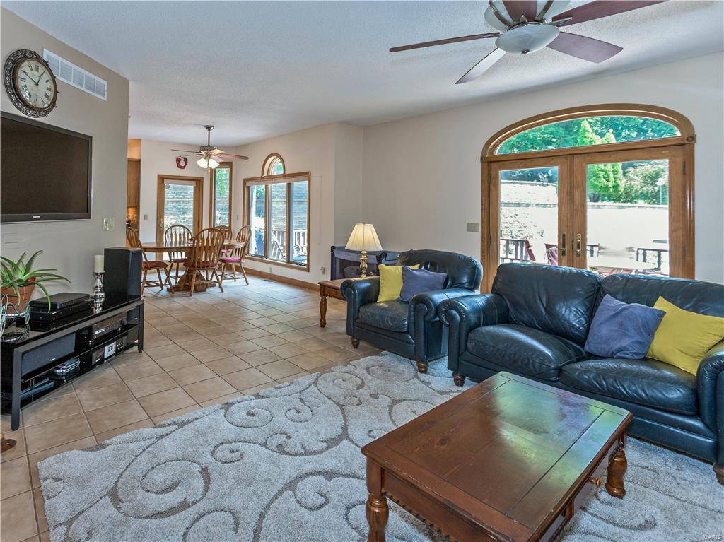 1712 North Bluff Road Collinsville, IL 62234 - Photo 16 of 54 Gallery Image 16