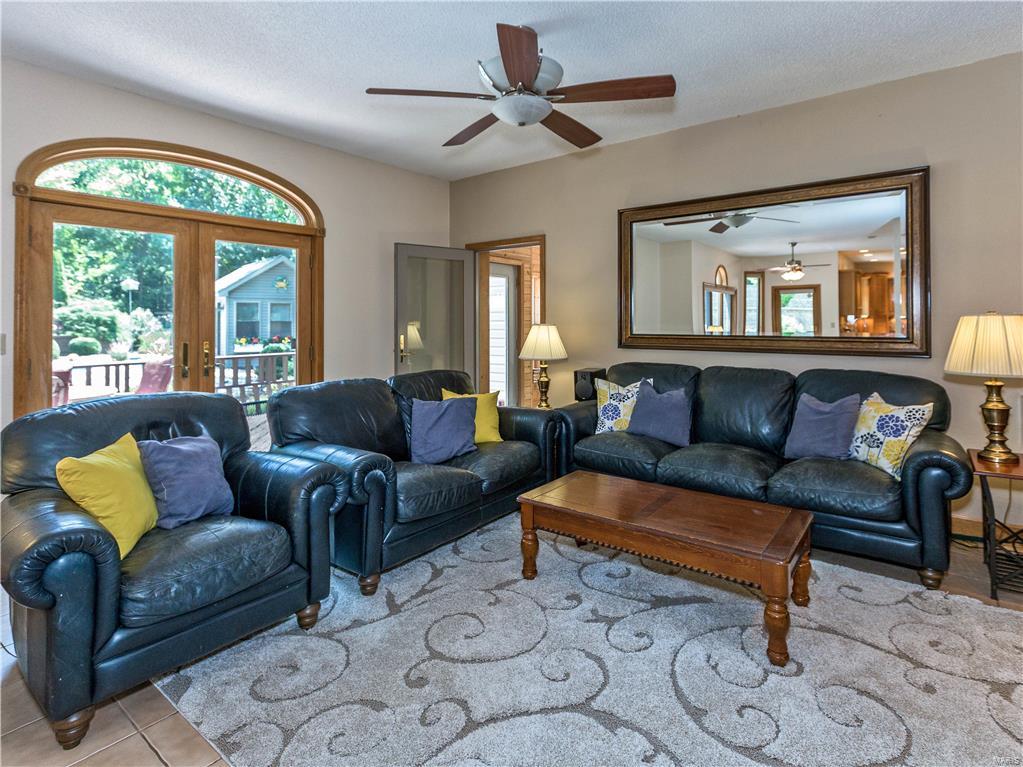 1712 North Bluff Road Collinsville, IL 62234 - Photo 19 of 54 Gallery Image 19