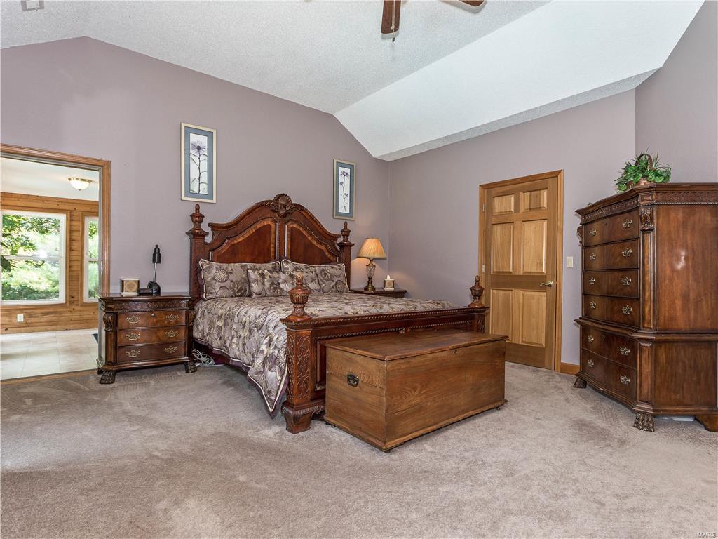 1712 North Bluff Road Collinsville, IL 62234 - Photo 27 of 54 Gallery Image 27